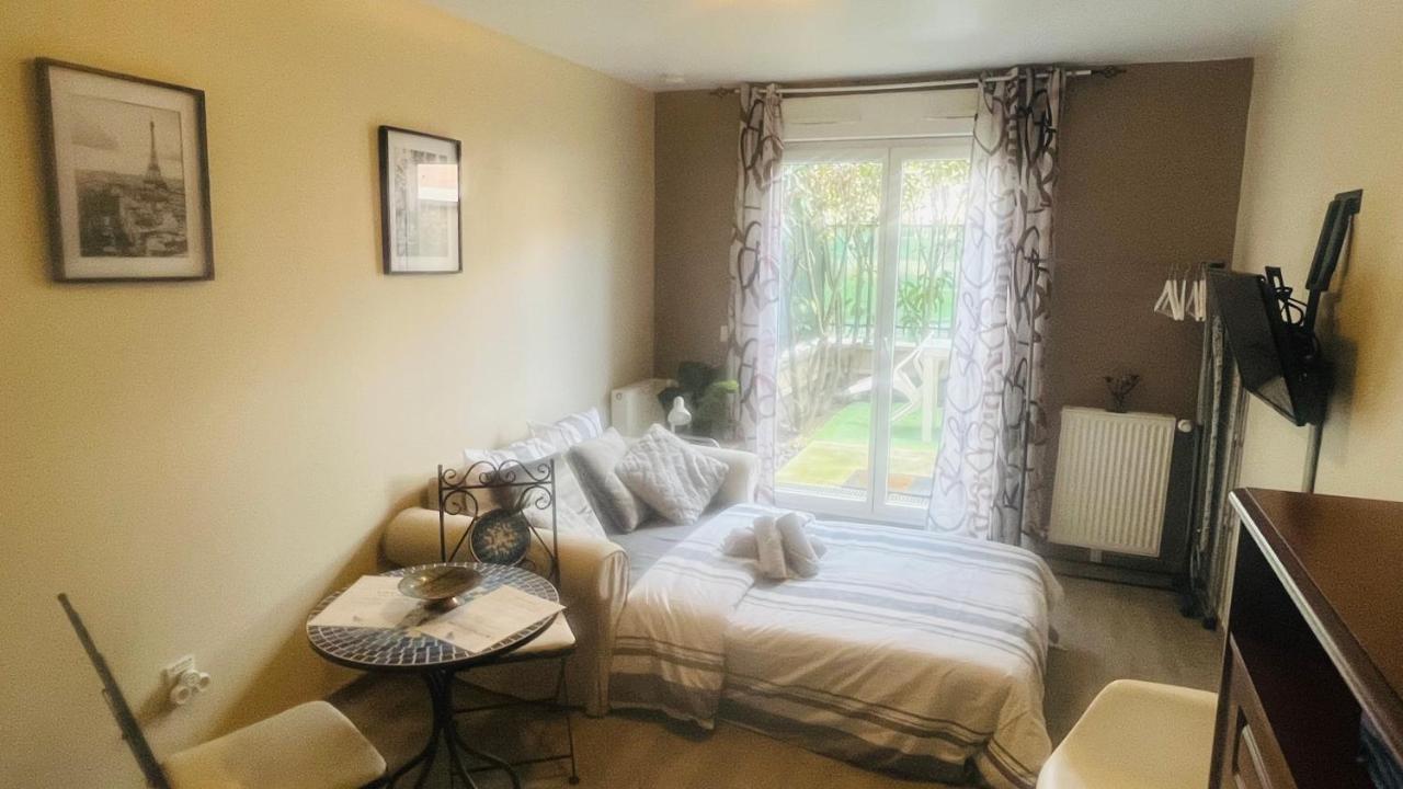 Studio'Gaston*Confort*Disneyland Neuilly-sur-Marne Exteriör bild